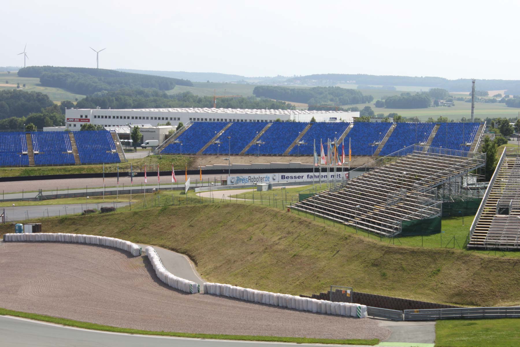 Bender Tribünen, Bühnen und Stadien für Sport Veranstaltungen Events500